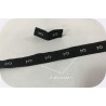 Etiquette De Vêtements Noir " Taille 3" Par 100 Pièces  A Coudre, Contexture Pour Confection.