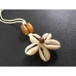 "Élégance Naturelle : Pendentif Perlé en Bois et Véritable Coquillage pour une Customisation Unique