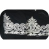 Tissu Velours noir Brodé en Fil Argent, Disponible au Mètre Couture : Raffinement Noir Étincelant