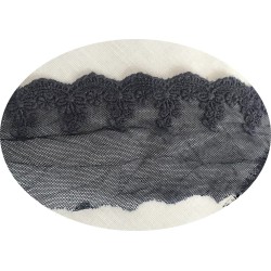 Dentelle Brodé Bleu Marine sur Tulle En 7 cm Couture Pour la Customisations