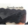 Dentelle Brodé Bleu Marine sur Tulle En 7 cm Couture Pour la Customisations