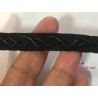 Ruban gros grain noir de 15 mm orné de fil simili cuir : l'accessoire parfait pour vos projets de couture.