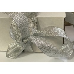 Ruban Argenté organza en 28 mm pour la décoration et la customisation