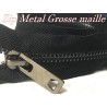 Fermeture à Grosse maille de 8 mm en 40 cm de longueur, avec Ruban Tissu Noir et Curseur en Métal noir : Élégance et Fiabilité