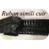 Ruban Simili Cuir en entre deux aspect drapé : Élégante Bande en Simili Cuir Noir Brillant