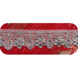 Ruban Brodé Argenté orné de strass Blanches Pour La Décorations Caftans Ceintures Et Customisations.