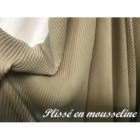 Tissu Plissé en Mousseline Beige kaki Couture Au Mètre