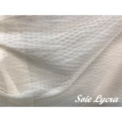 Mousseline de Soie Ivoire Lycra Stretch Couture Au Mètre.