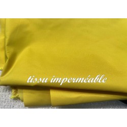 Tissu imperméable Jaune Au mètre Couture.