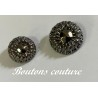 Boutons de Couture Gris en diametre 30 mm Pour Vestes Tailleurs : Chic et Pratique