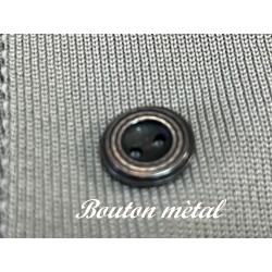 Boutons à Coudre en Métal Gris Foncé à Deux Trous : Élégance Intemporelle