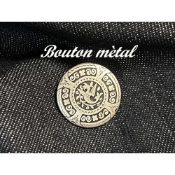 Boutons à Coudre en Métal Argent Vieilli Ornés de Motifs pour Sublimer vos Créations : Élégance Vintage