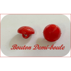 Boutons Demi-Boule Rouge en 15 mm A Coudre.