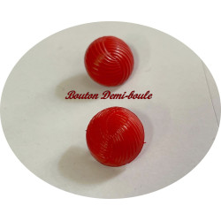Boutons Demi-Boule Rouge en 15 mm A Coudre.