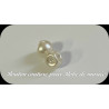 Bouton Nacré pour Mariage : Élégance et Raffinement pour Votre Tenue Nuptiale
