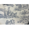 Tissu Toile de Jouy 280 cm de large – Fond écru avec impression bleue, pour ameublement et décoration