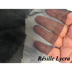 Tissu Résille Extensible Noir – Maille Fine et Souple