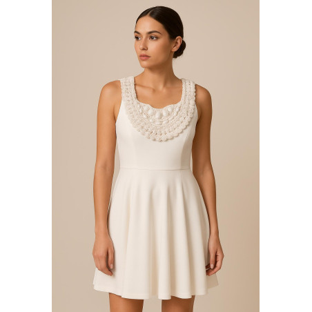 Col Plastron Blanc en Crochet & Perles – Style Mariée ou Élégance Chic
