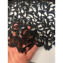 🖤 Tissu Dentelle Guipure Noire – Raffinement & Qualité Premium