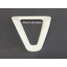 Boucle plastique blanche triangulaire –blanche 10,5 cm – Accessoire couture robuste et élégant 🧵