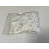 100 Etiquettes De Vêtements Blanches " Tailles 0" Par 100 Pièces  Découpées A Coudre, Contexture Pour Confection.