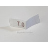 100 Etiquettes De Vêtements Blanches " Tailles 0" Par 100 Pièces  Découpées A Coudre, Contexture Pour Confection.