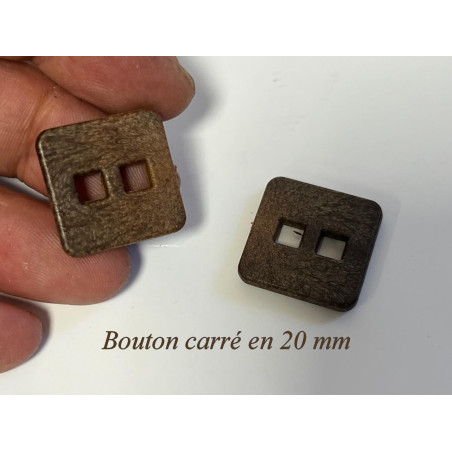 Bouton carré 20 mm effet bois – Naturel & chic pour couture