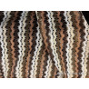 Tissu maille crochet ondulée marron-beige – au mètre