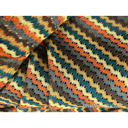 Tissu maille crochet zigzag multicolore – au mètre