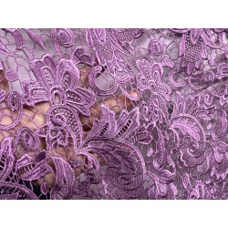 Dentelle Guipure Festonnée 135 cm violet pâle/parme). - Qualité Couture Premium