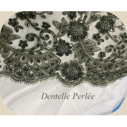 Dentelle Perlée Vert Kaki sur Résille Au Mètre Couture en Grande Largeur.