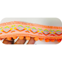 Galon Bohème à Pompons Fluo Corail 5 cm au Mètre | Syage Mercerie